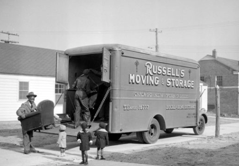 Black Family Moves In (1942)